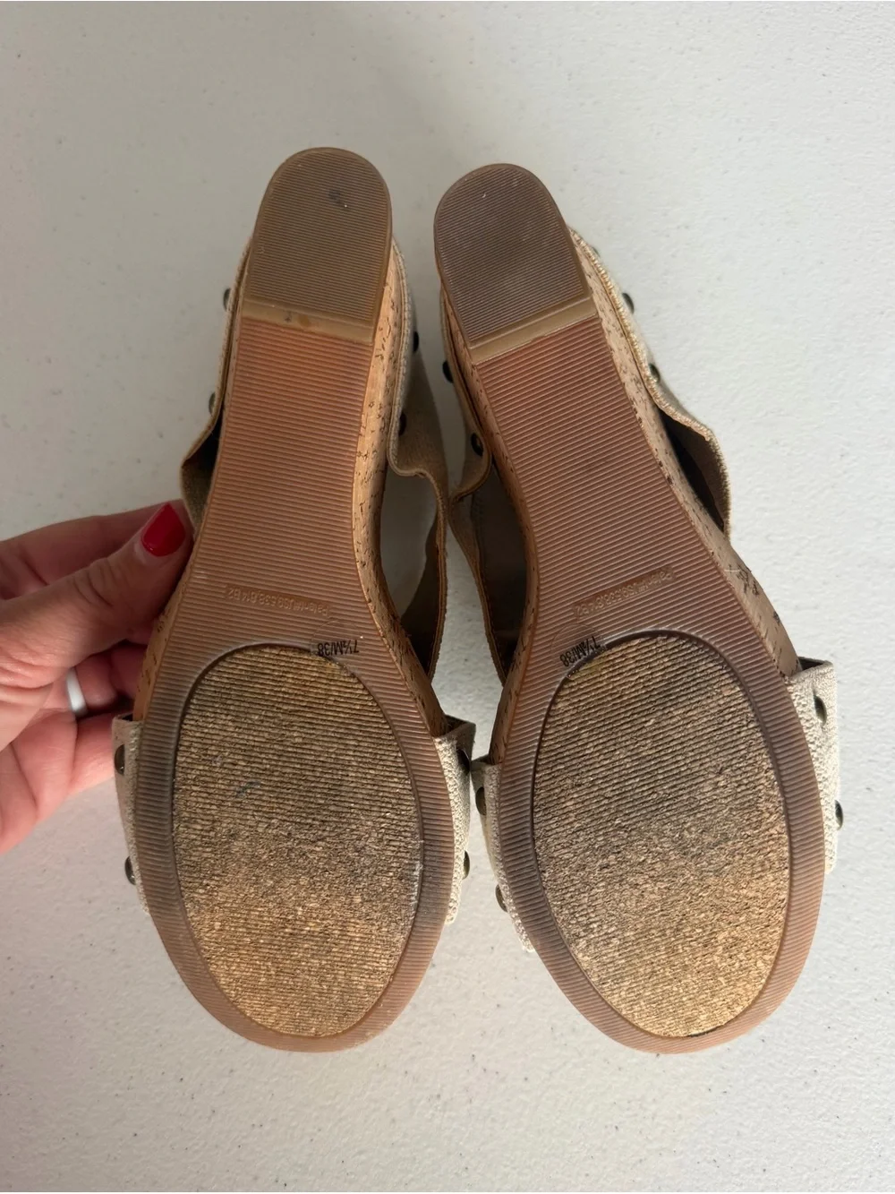 Lucky Brand light neutral